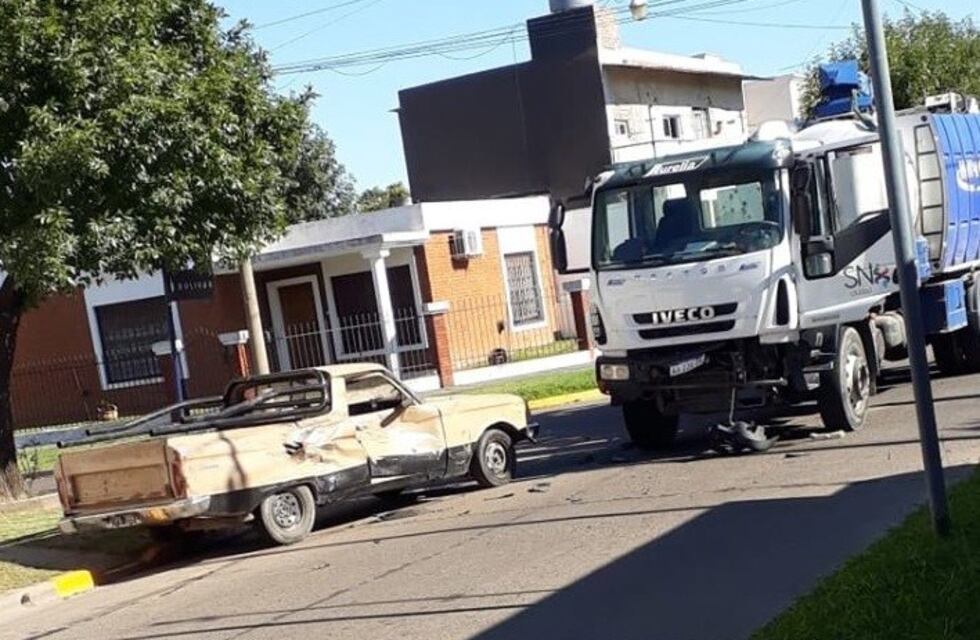 Dos choques en menos de 24 horas: uno casi se cobra la vida de una anciana