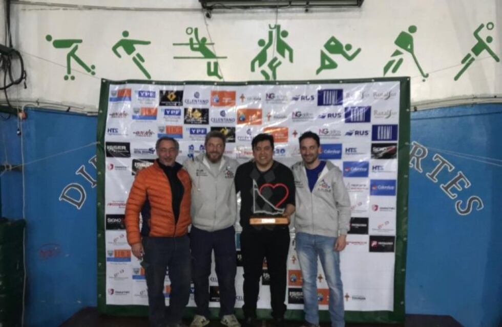 Se premió a los ganadores del 25° Campeonato Fueguino de Rally