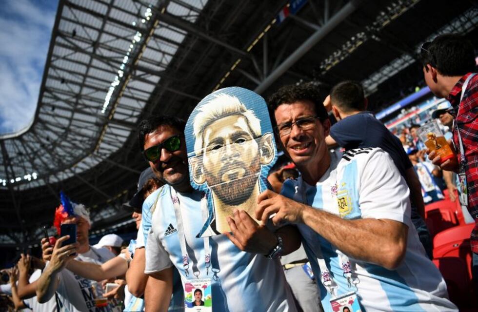 Los argentinos coparon Kazán para alentar a la Selección contra Francia