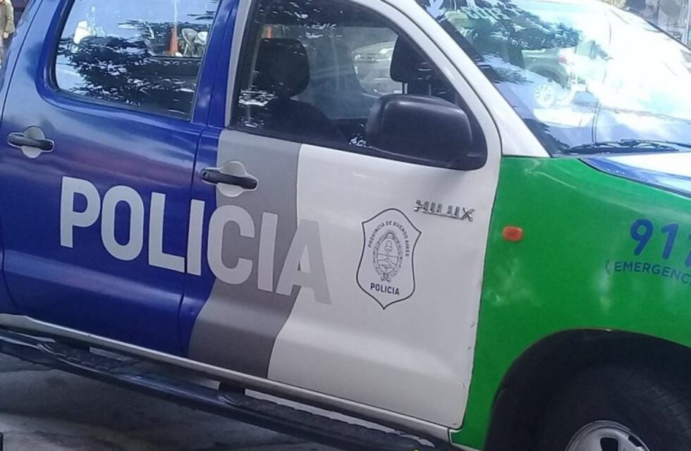 Una mujer fue arrestada por atacar a su expareja con un bisturí