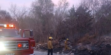 Malagueño: bomberos extinguieron incendio\u002E