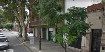 El episodio ocurrió en un kiosco de Sarmiento al 2800\u002E (Google Street View)