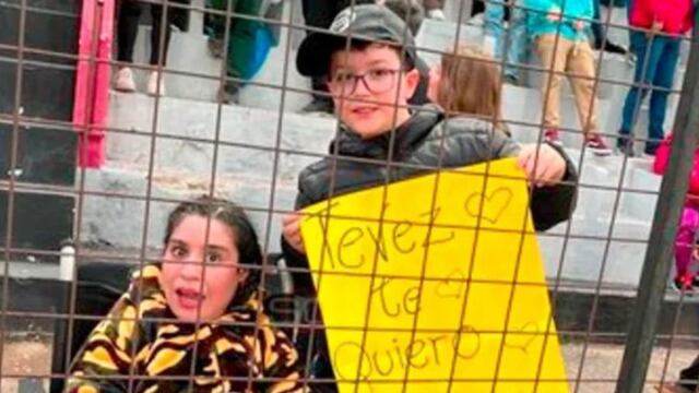 Nadia, la niña que soñaba con conocer a Carlos Tevez.