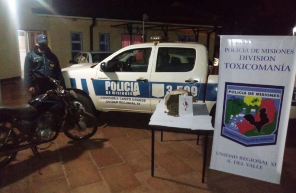 La policía secuestró una mochila repleta de marihuana que fue abandonada en Campo Grande