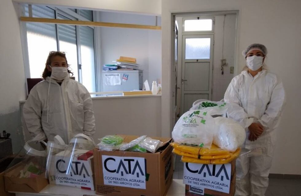 Donaciones de la Cooperativa Agraria para el CAPS de Bellocq