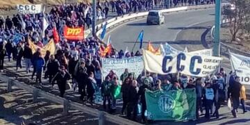 Marcha de estatales\u002E