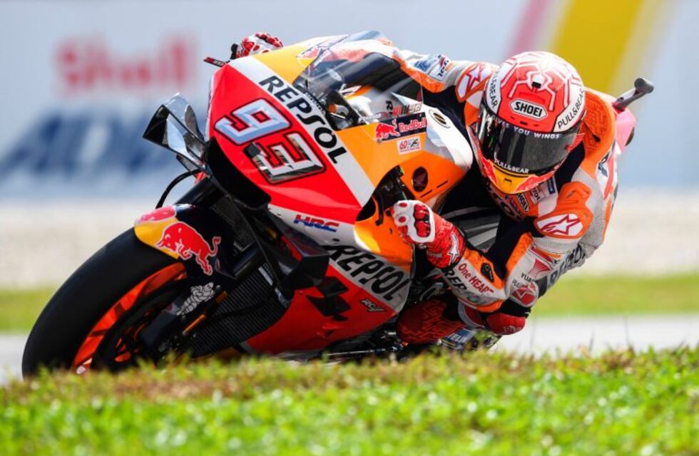Marc Márquez sufrió una brutal caída en Malasia
