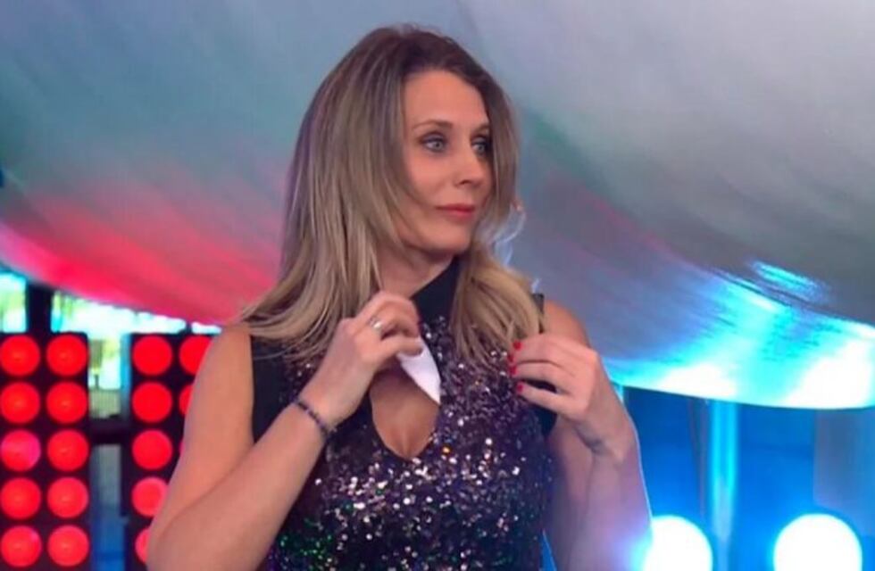 Rocío Marengo y un divertido momento: tenía escondidos los chistes en el escote