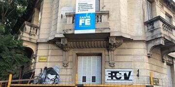 El edificio está ubicado en 1° de Mayo y y San Luis\u002E (Carlos Cardozo)