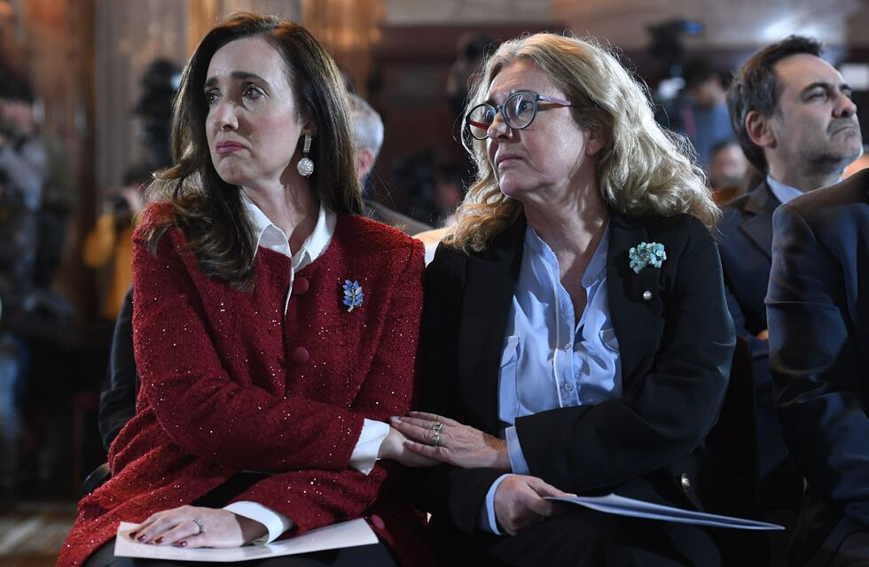 Con críticas al kirchnerismo, Villarruel prometió reabrir las causas de víctimas de atentados terroristas