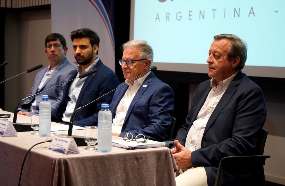 Salto Grande y el BID presentaron estudios de impacto ambiental para la Segunda Etapa de Renovación del Complejo Hidroeléctrico