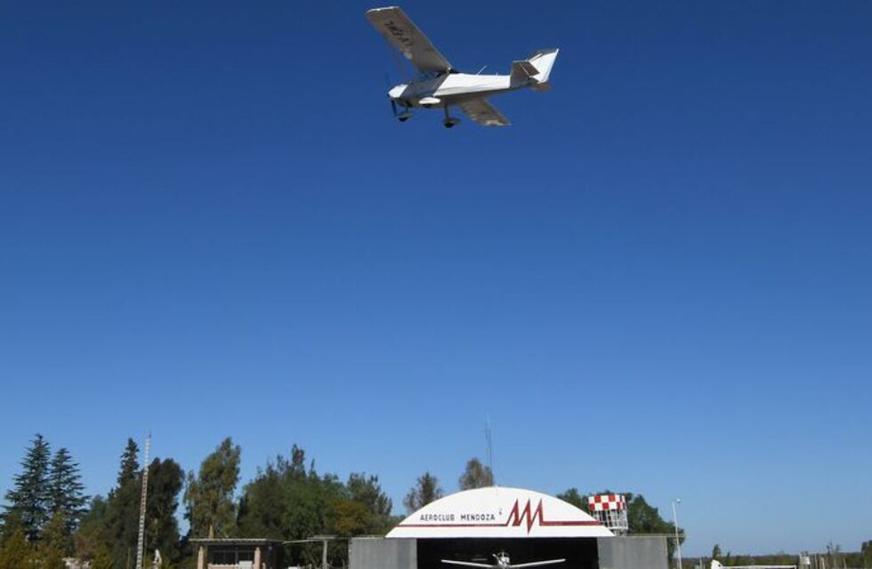 Vuelve el “cine sobre ruedas” en el aeroclub la Puntilla