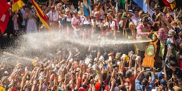 El pueblo que ofrece fiestas de cerveza artesanal rodeadas de paisajes imperdibles . (Prensa: Oktoberfest)