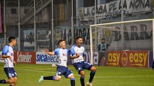 Atlético de Rafaela se impuso por la mínima ante Defensores de Belgrano y pasó de ronda en el Reducido. Será el próximo rival de Estudiantes de Río Cuarto. (Prensa Atlético Rafaela)