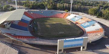 Estadio Malvinas Argentinas será sede del partido Estudiantes vs Independiente. Foto: Marcelo Rolland / Los Andes