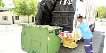 Inauguraron los nuevos contenedores en balnearios neuquinos