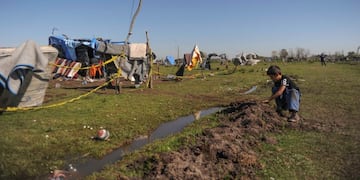 Toma de terrenos en Guernica\u002E (Foto: Federico López Claro)
