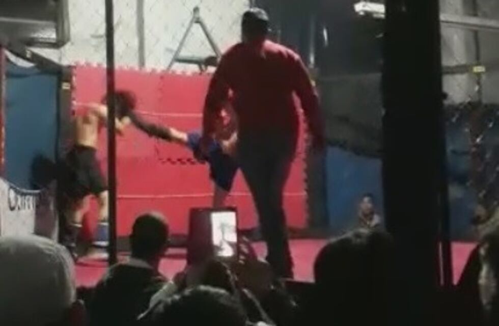 Registraron en video una de las peleas clandestinas realizadas en el club Guillermo Tell