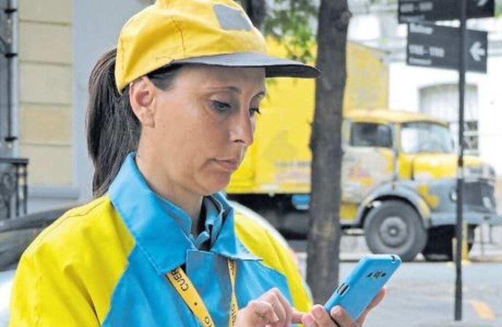 Adiós a la boleta: ahora se hacen las multas desde los celulares