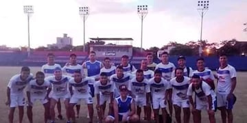 Plantel de Sol de América de formosa que disputó amistosos en tierras paraguayas en su preparación para el regional\u002E