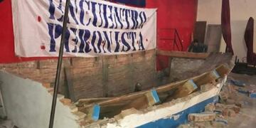 Se cayó un escenario durante un acto de Unidad Ciudadana