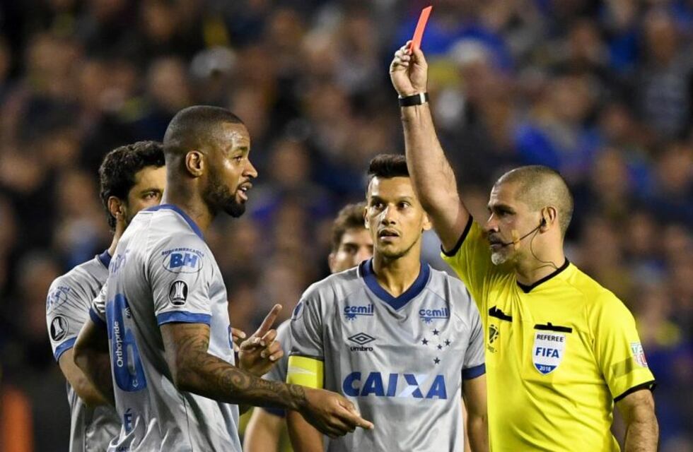 La Conmebol le anuló la expulsión a Dedé y podrá enfrentar a Boca