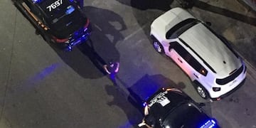 Las fuerzas provinciales estuvieron a cargo de la intervención y traslado hacia las seccionales 2 y 15\u002E (Vía Rosario)