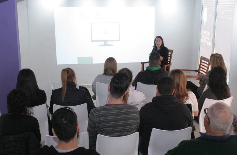 En Arroyito se realizó una charla del Fondo Nacional de las Artes