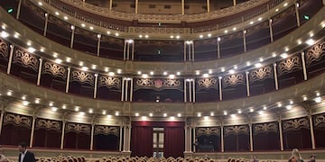 Así quedó el renovado Teatro del Libertador San Martín, sede central del Congreso de la Lengua en Córdoba\u002E (Prensa Gobierno)