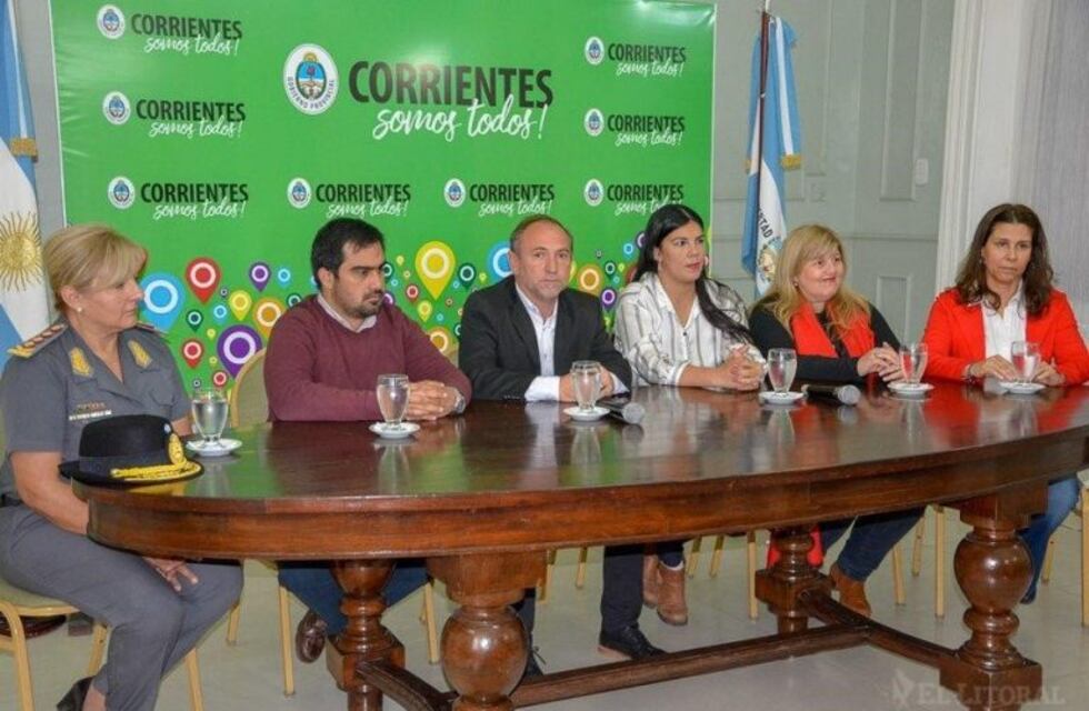 Feria de emprendedores en el parque Mitre