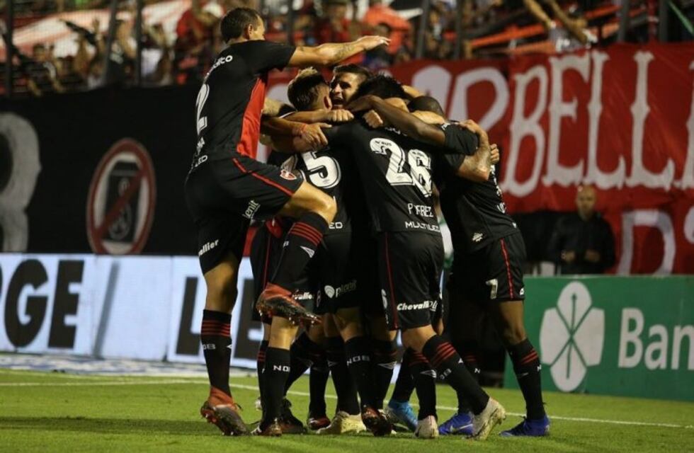 Newell's: clasificación a la Sudamericana y contrato al goleador de la reserva