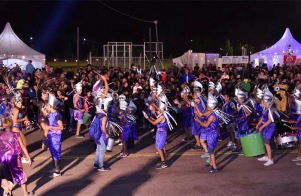 Unas 30 mil personas disfrutaron del carnaval en Santa Rosa