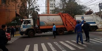 Protesta de Municipales en el centro de Posadas\u002E (Foto: El Territorio)