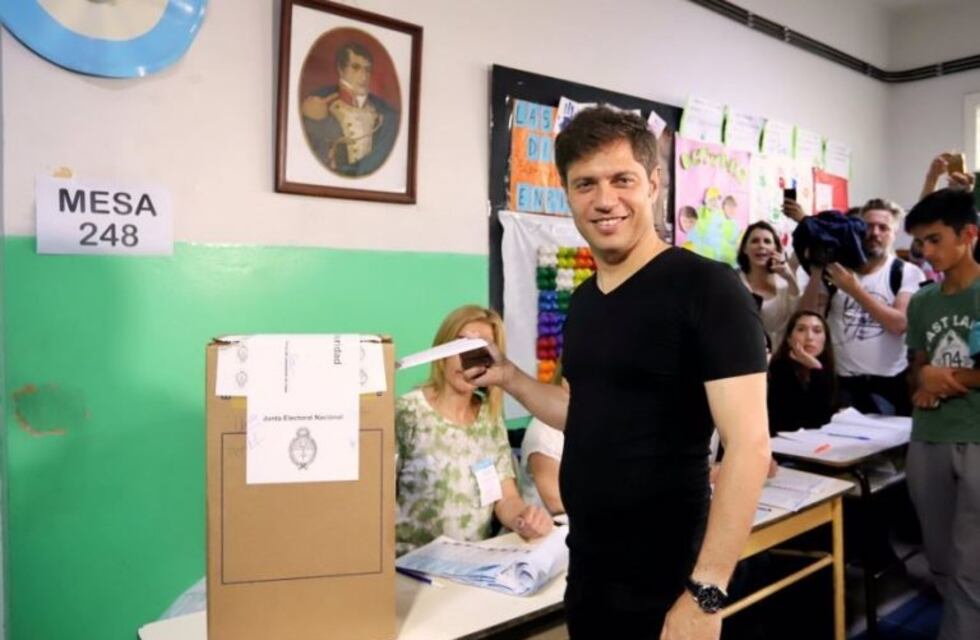 Axel Kicillof dijo que los argentinos y los bonaerenses "votan con el corazón"