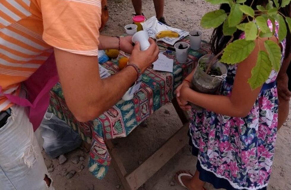 Ecocanje: la iniciativa de un concejal salteño para limpiar el río Vaqueros