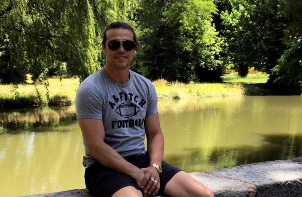 La familia de Almeyda donó cajas navideñas en Azul