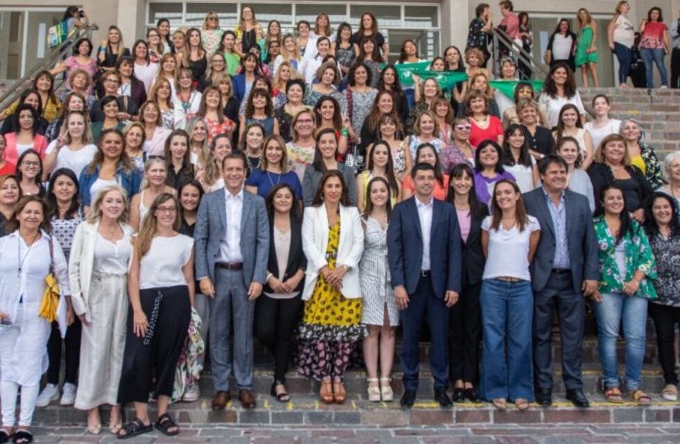 Mujeres de Neuquén debatieron el escenario político provincial en perspectiva de género