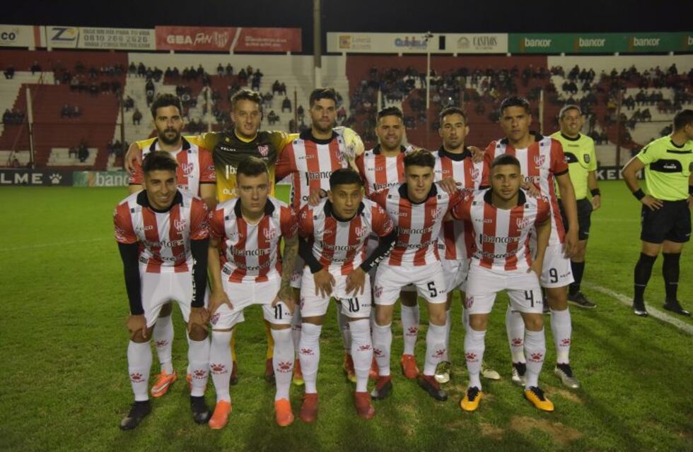 La Gloria terminó su pretemporada sin ganar ni convencer