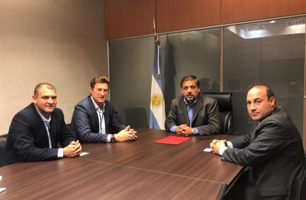 García Aresca se reunió con autoridades nacionales para hablar sobre la seguridad