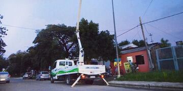 Imagen archivo\u002E Postes de luz