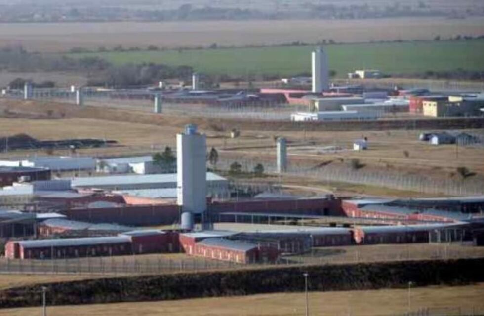 Hallan un revólver escondido en Bouwer