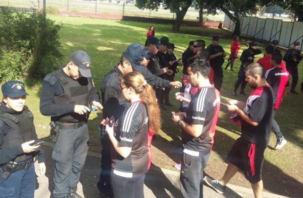 Detuvieron a un hombre con prohibición de ingreso al Coloso