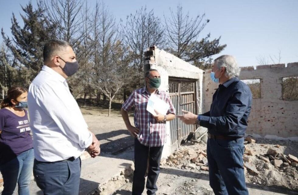 Villa Giardino: perdió toda su cabaña en el incendio y ya puede comenzar a reconstruirla
