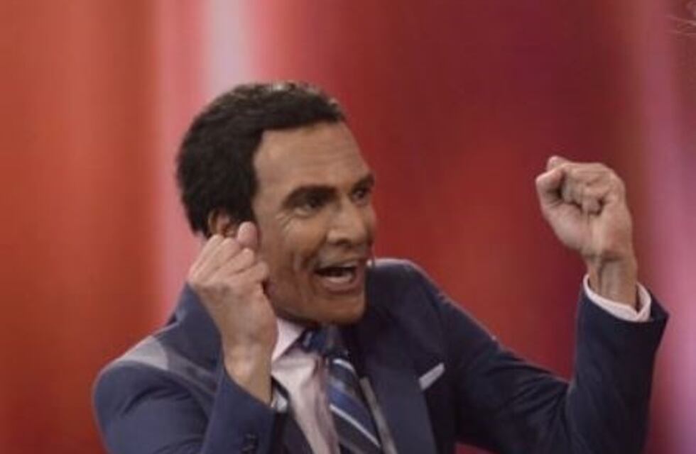 "El Contra" de Juan Carlos Calabró por Martín Bossi con Susana Giménez