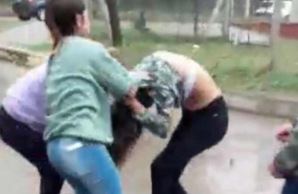 Hostigada por sus compañeras, tuvo que cambiarse de colegio