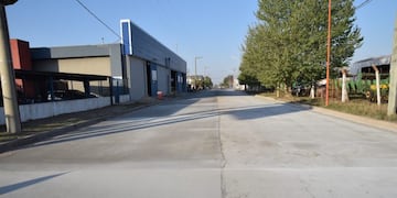 Pavimentación en Laguna Larga
