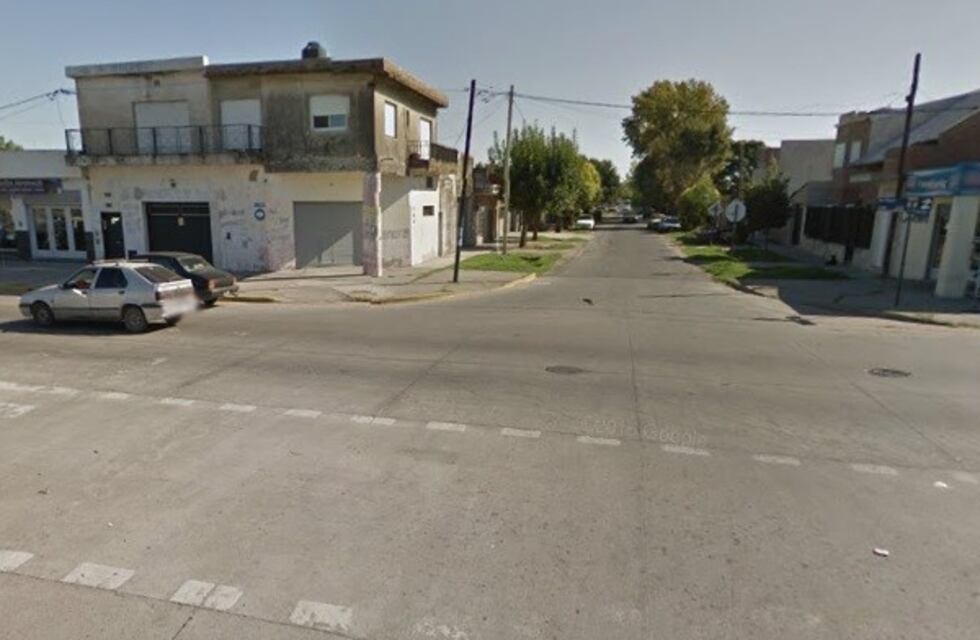 Le robaron su celular, lo encontró por Facebook y ayudó a detener a los ladrones