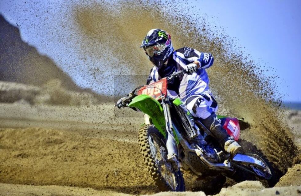 Rada Tilly se prepara para la temporada deportiva en la playa