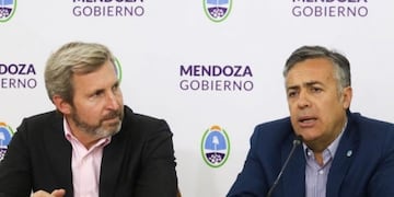 El ministro del Interior, Rogelio Frigerio y el gobernador de Mendoza, Alfredo Cornejo\u002E
