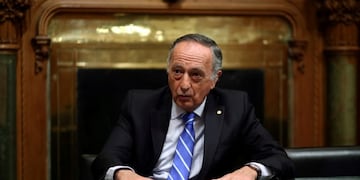 Miguel Acevedo, presidente de la Unión Industrial Argentina, habla durante una entrevista con Reuters en Buenos Aires, Argentina, 4 de septiembre de 2017\u002E REUTERS / Marcos Brindicci